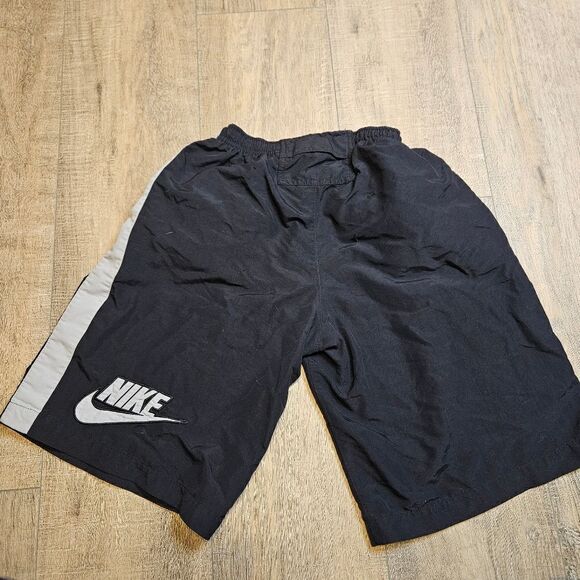 Vintage 2000s nike shorts women size xsmall - Picture 1 of 9